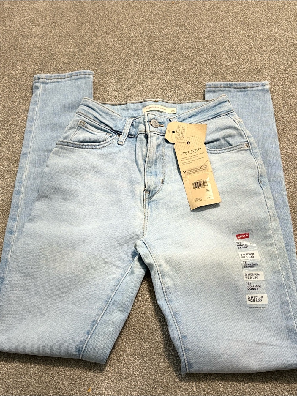 Levi's Light Wash High-Rise Skinny Jeans